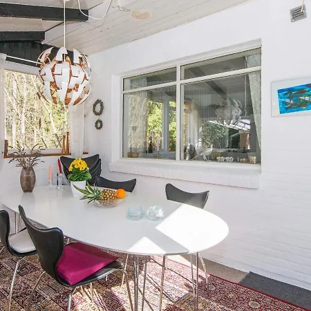 4 Person Holiday In Ans By
